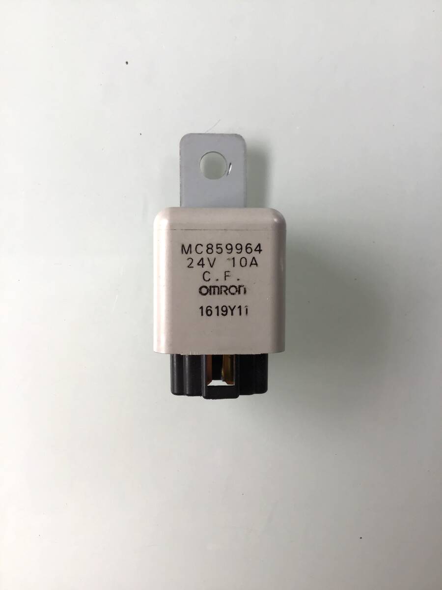 三菱ふそう純正◆キャンター リレー(4PIN-24V-10A)◆MC859964★未使用・新品拍卖