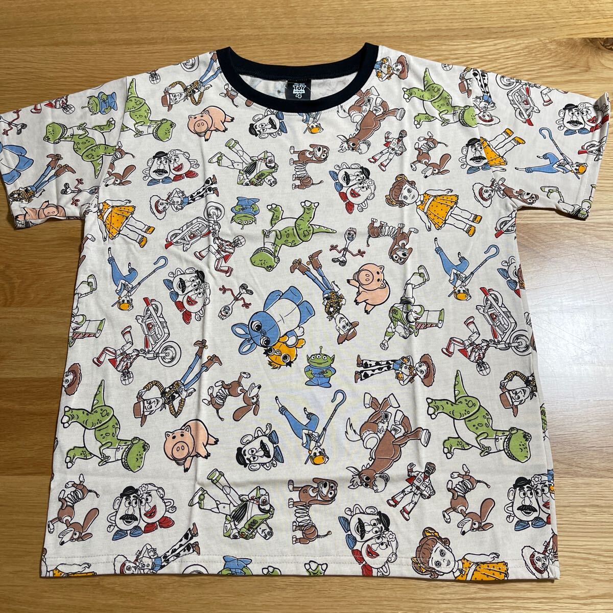 【即決 新品】ディズニー ピクサー トイ ストーリー 4★半袖Tシャツ レディース【M】サイズ TOY STORY ウッディ バズ拍卖