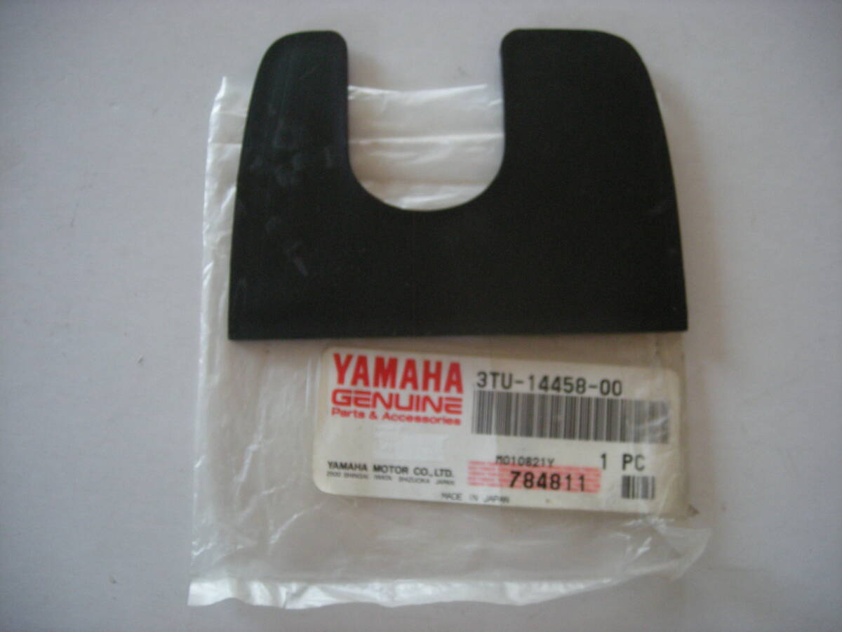 廃番 未使用品 ヤマハ純正 TZR50R/TZM50R エアクリーナーケースダクトのガイド 3TU-14458-00 (4EU/4KJ) 拍卖
