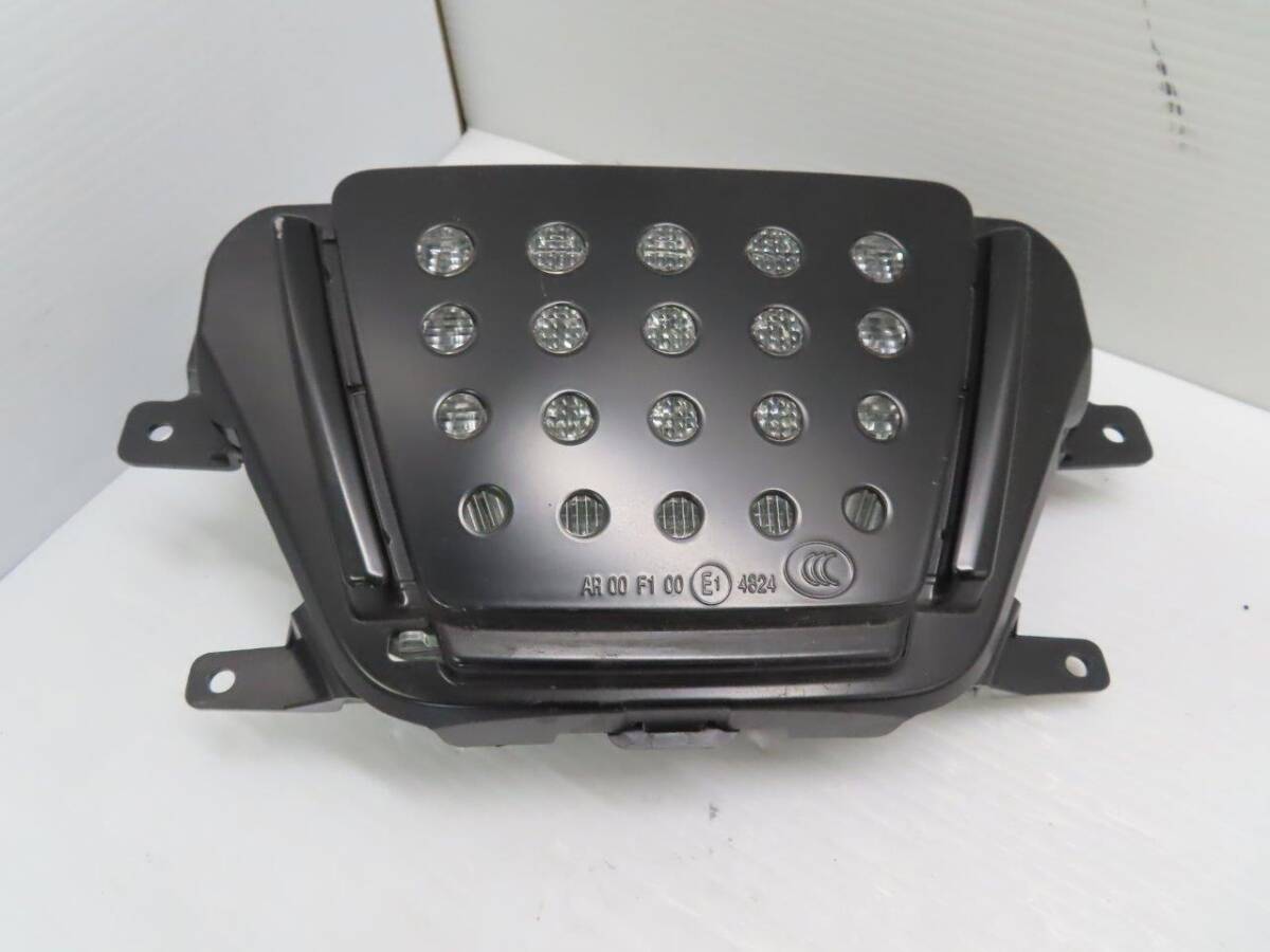 コキズ有/破損無し F【K2915】DB22/DB42 A90 スープラ リアフォグ バックフォグ【2NR 013.186-00】拍卖