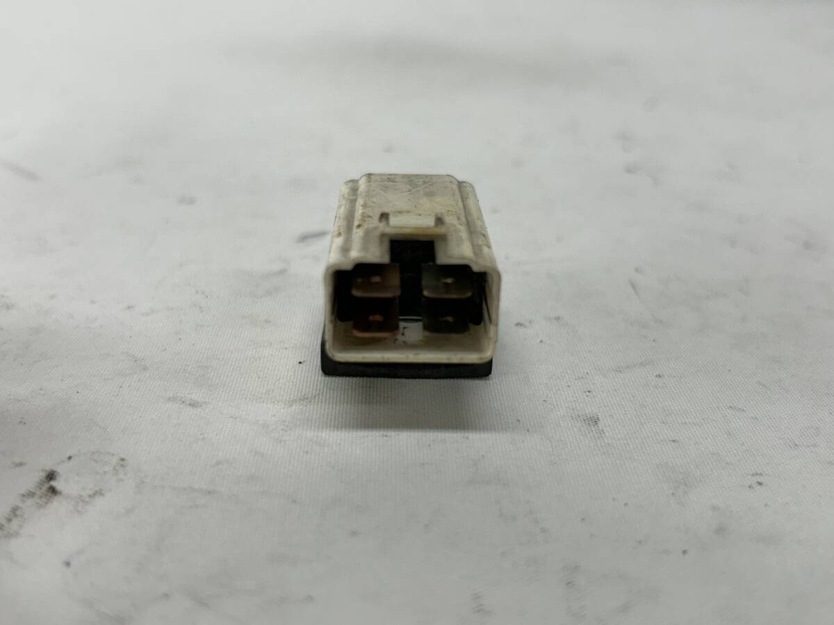 ◆ 送料無料 ◆ ヤマハ SR400 1JR ◆ 純正 リレー ◆検 H313E SR500 RH01J 1JN 2H6拍卖