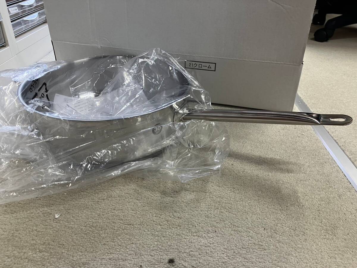 遠藤商事 TKG IH片手浅型鍋 向い手付 蓋無 30cm RX-006784 業務用 店舗用品 厨房用品 片手鍋 キッチン用品 調理道具 14-45090拍卖