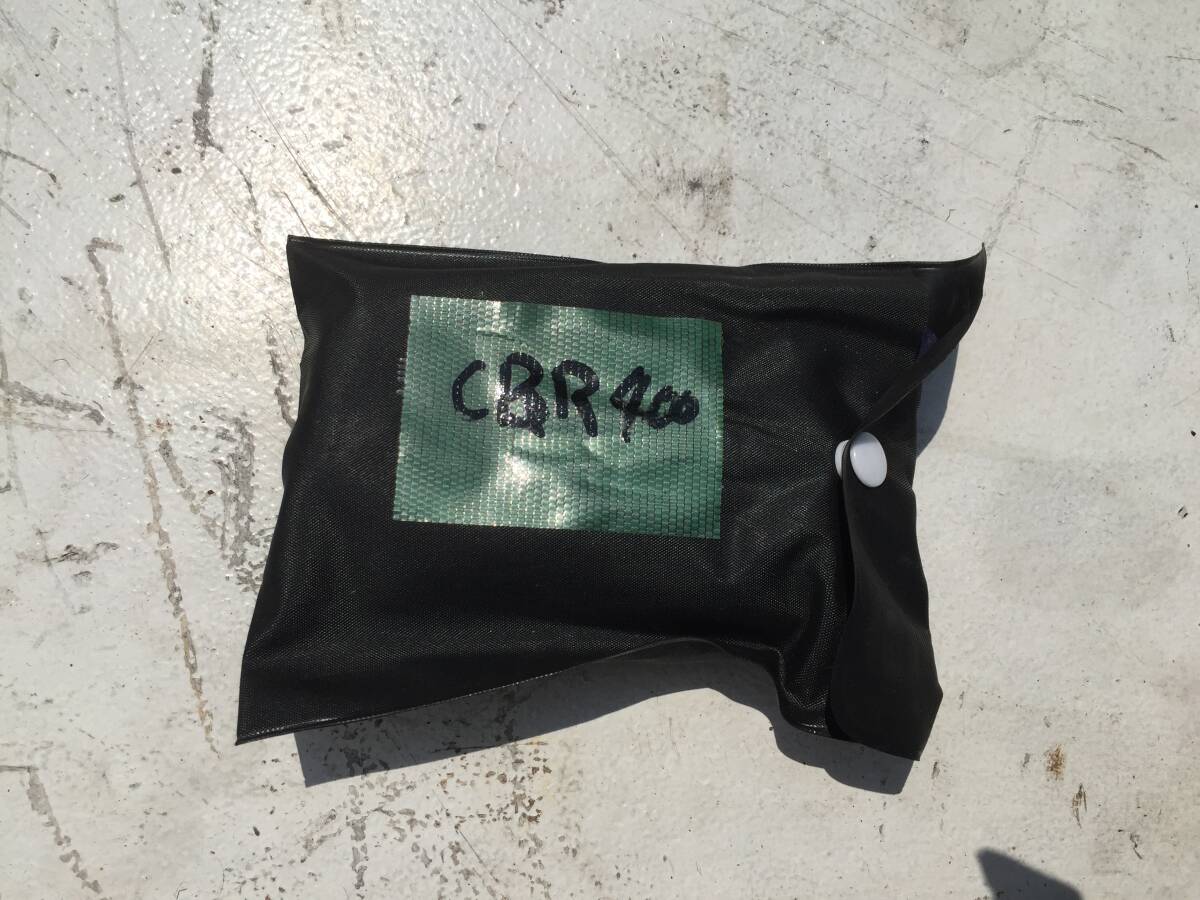 CBR400車両より取り外しオートバイの車載工具拍卖