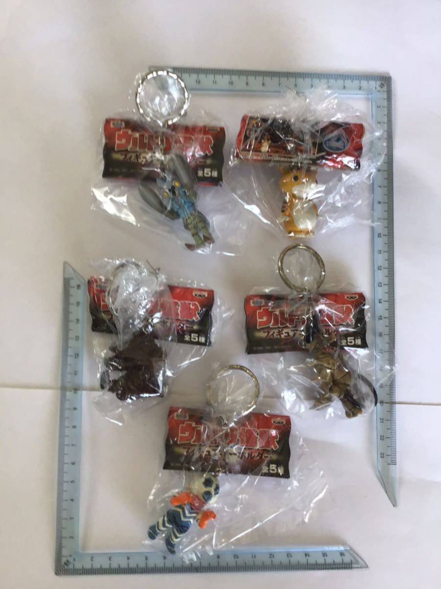 ウルトラ怪獣フィギュアキーホルダー バンプレスト 全5種 バルタン星人・ブースカ・カネゴン・グドン・ガッツ星人 未開封・未使用拍卖