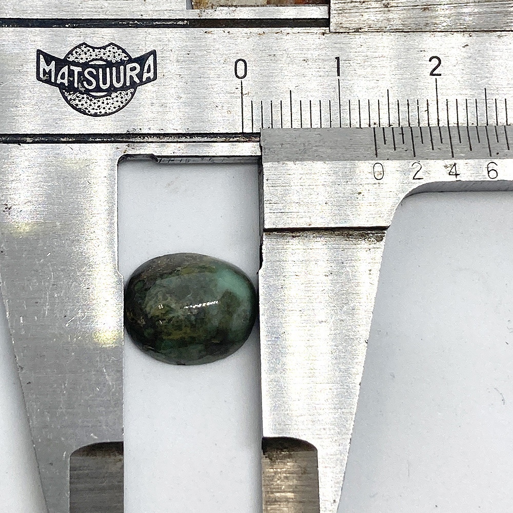 ダメイル damale ターコイズ カボション 5ct トルコ石 D-9 ルース バングル リング ペンダント コンチョバックルの加工などに拍卖