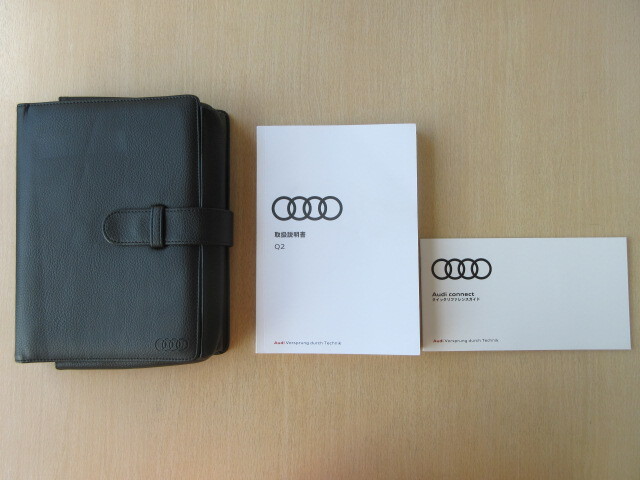 ★a6530★Audi アウディ Q2 GACHZ 取扱説明書 2017年7月/クイックリファレンスガイド/ケース★拍卖