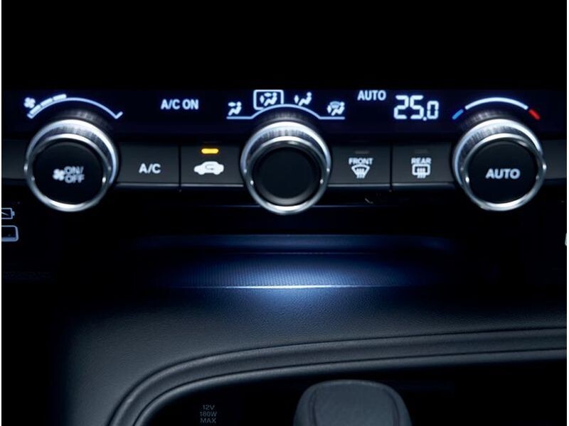 新品 ホンダ ヴェゼル RV 純正 センタートレーライト LEDホワイト拍卖