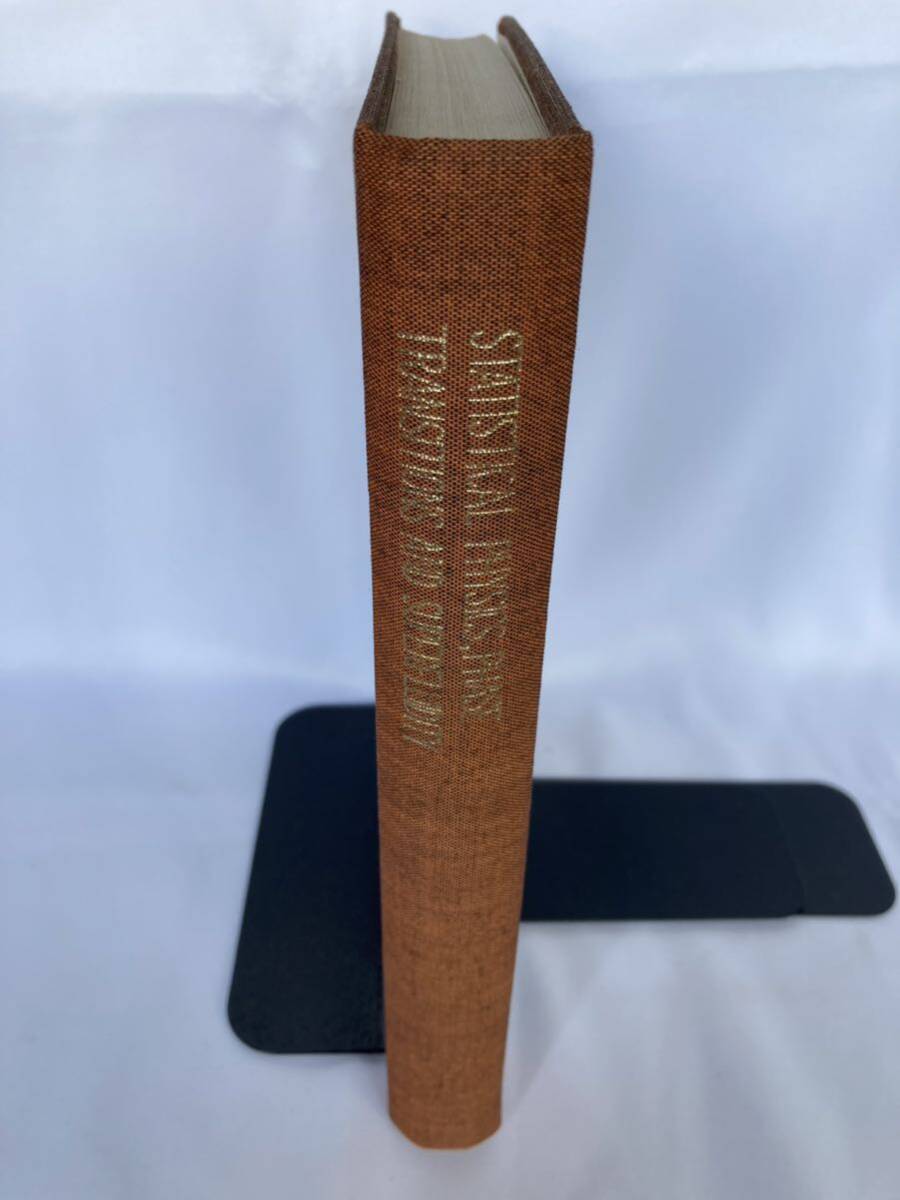Statistical physics, phase transitions and superfluidity : Brandeis University Summer Institute in Theoretical Physics, 1966拍卖
