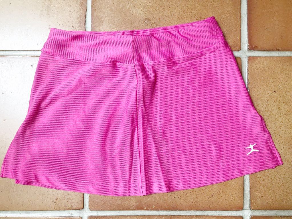 712 【新品】 ゴールドウィン DANSKIN レディース メッシュ スコート ピンク Mサイズ ウエスト64-70㎝ 定価3800円拍卖
