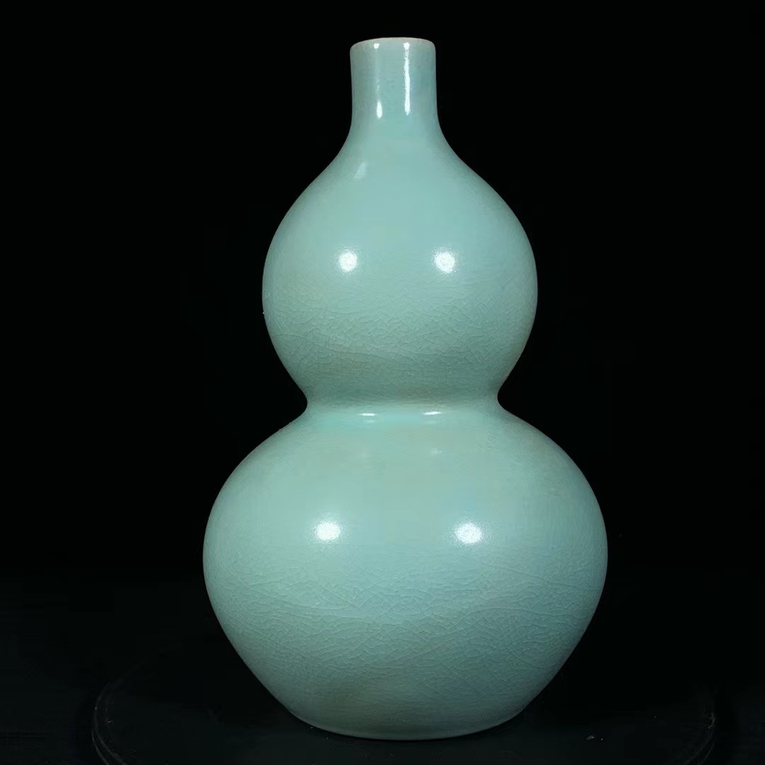 『宋・古陶磁器・汝窯磁・天青釉・冰裂紋・葫芦瓶』極細工・東洋彫刻・骨董品・古賞物・中国古玩・中国古美術拍卖