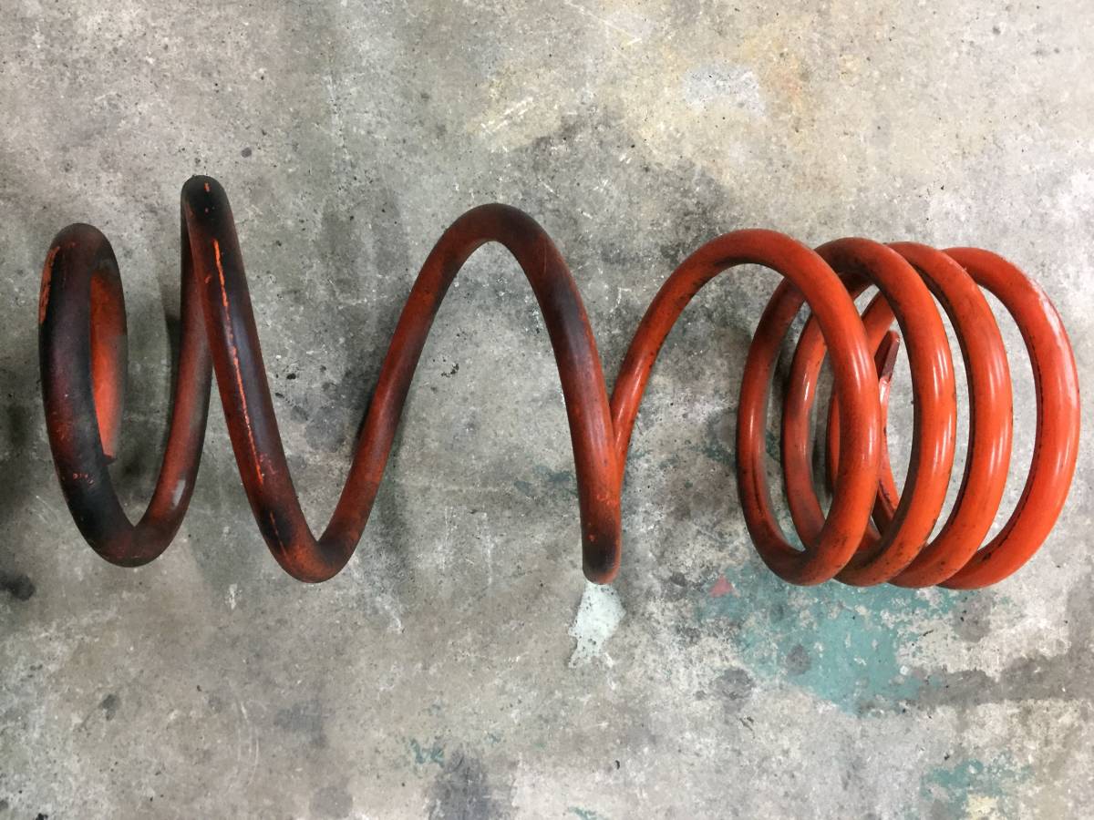 L1-448N ランクル 右後 リア リヤ 運転席側スプリング ばね リフトアップ ランドクルーザー 80 FZJ80G 1FZ-FE FZJ80,HDJ81,HZJ81拍卖