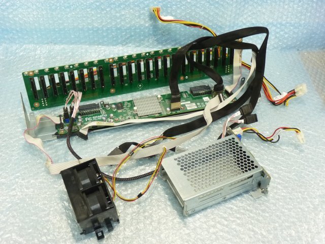 1PZL // NEC iStorage NS500Rd の ハードディスク(HDD)ストレージケージ 2.5インチ 26スロット / GC-BS2FN GC-BX2FN GC-BS28N1 //在庫2拍卖