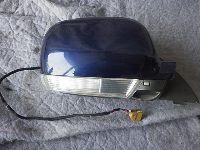 G226-134 VW/フォルクスワーゲン トゥアレグ GH-7LAXQA 右ドアミラー/サイドミラー 手渡し不可商品拍卖