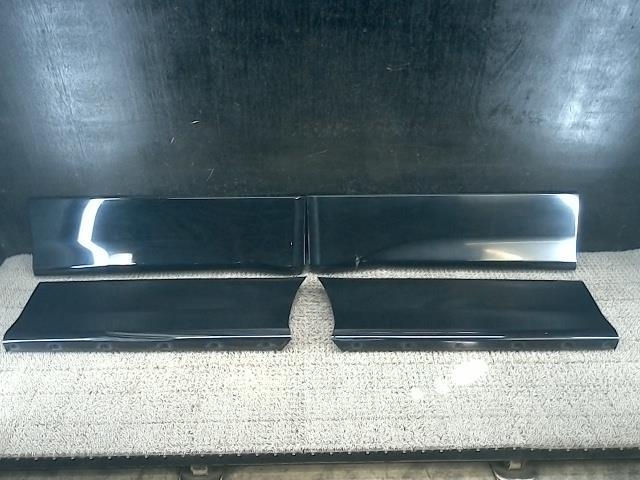 ☆ ヴォクシー ZRR70W ドアプロテクター 4点セット 202 76903-28091-C1,76904-28091-C1,76905-28120-C1,76906-28120-C1 VOXY ZS 煌 拍卖