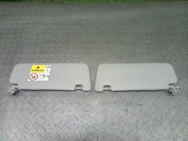 スズキ(SUZUKI)※同梱不可※アルト HA37S サンバイザー 左右セット拍卖