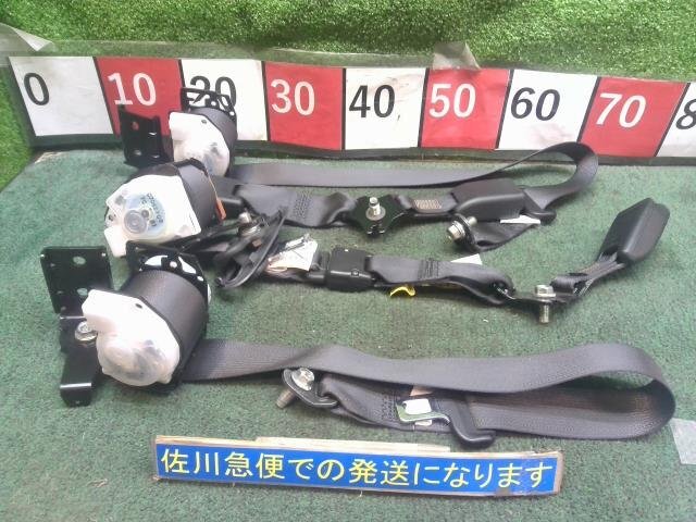 スバル インプレッサ WRX STI Aライン GRF 純正 リア シートベルト バックル付 汚れ少々 現状販売 中古拍卖