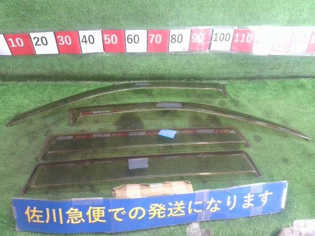 日産 エクストレイル X NT30 T30 純正 ドアバイザー サイドバイザー バイザー 1台分 4枚セット 傷有り 現状販売 中古拍卖