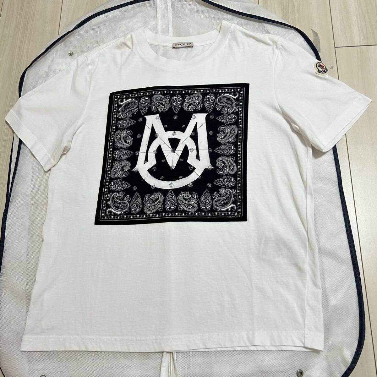 【新作】【美品】MONCLER モンクレール 半袖Tシャツ 白XS拍卖