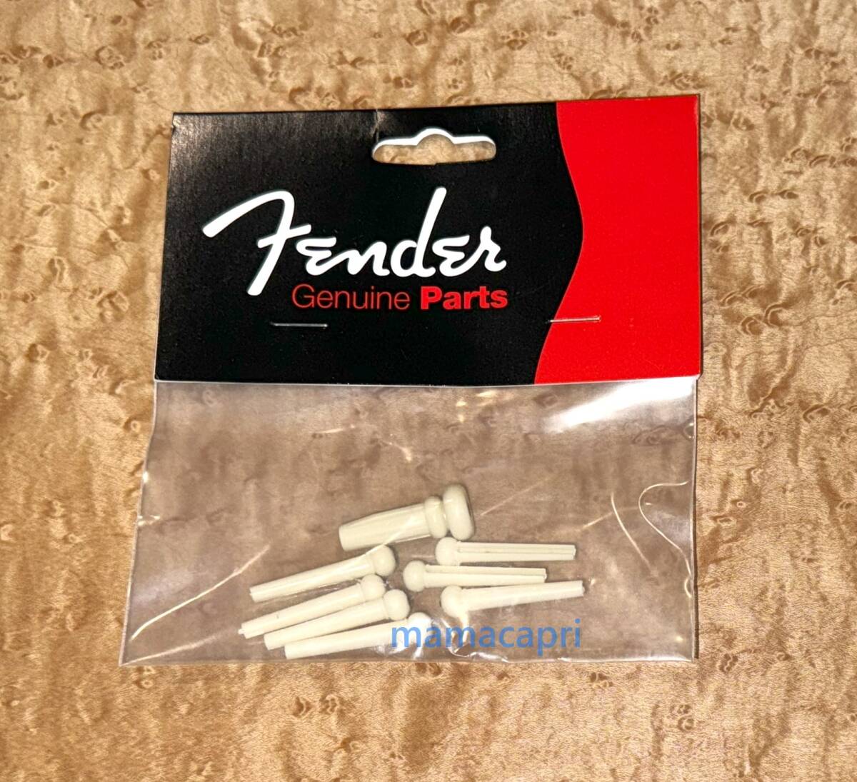 新品 Fender純正 Acoustic Guitar Bridge Pin & Strap End Pin Sets Ivoryフェンダー アコースティック ギター ブリッジ & ストラップ ピン拍卖