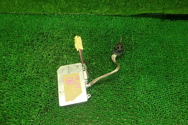 パッソ DBA-KGC10 ライトコントロールユニット 022857拍卖