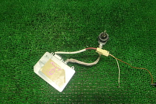 パッソ DBA-KGC10 ライトコントロールユニット 022857拍卖