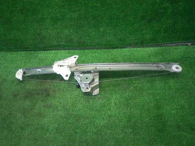 タント DBA-LA600S 右Fドアレギュレータ・モーター カスタムRS トップエディションSA3 W24 85710-B2200拍卖