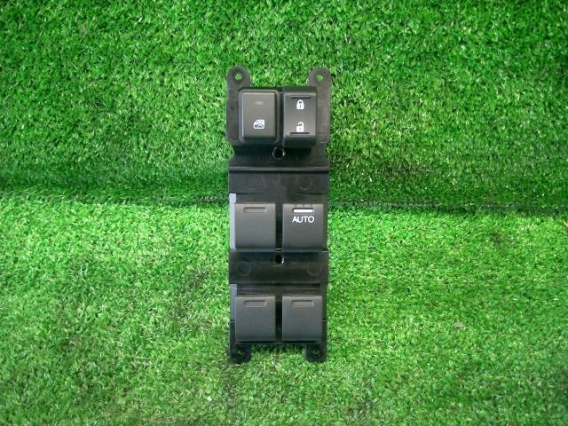 N-BOX DBA-JF4 パワーウインドウスイッチ G ホンダセンシング 4WD G547P 35750-TTA-J01拍卖