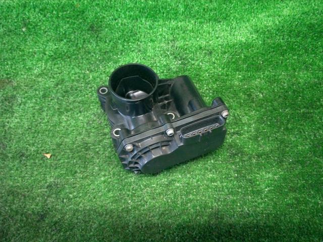 ムーヴ DBA-LA150S スロットルボディ L SA2 W09 22030-B2040拍卖