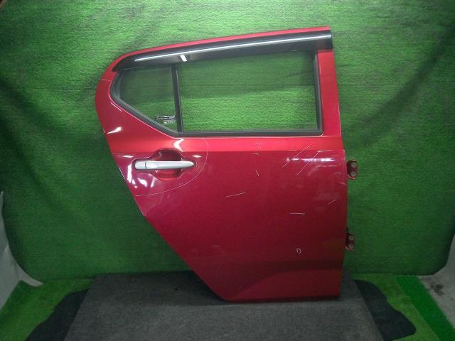 ミライース 5BA-LA350S 右RドアASSY L R72 67003-B2310拍卖