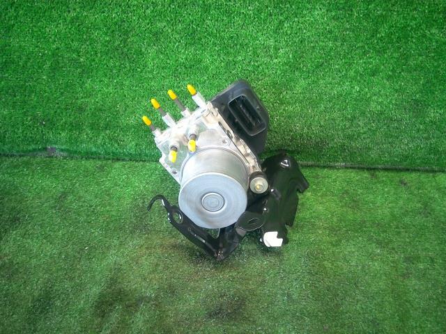 アテンザ LDA-GJ2AW ABSアクチュエーター XD Lパッケージ 4WD 42S拍卖