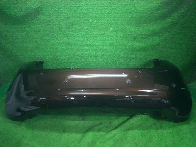 ノート DBA-E12 RバンパーASSY メダリスト エマージェンシーブレーキ CAS 85022-5VA1A拍卖