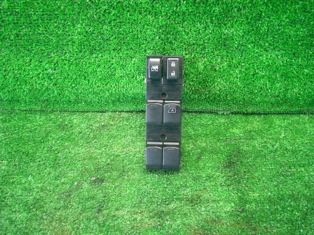 ノート DBA-E12 パワーウインドウスイッチ メダリスト エマージェンシーブレーキ CAS 25401-3VA0D拍卖