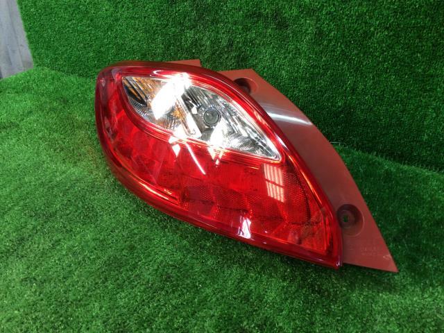 デミオ DBA-DEJFS 左テールランプ 13-スカイアクティブ 40E D07A-51-160A拍卖