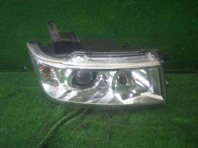 AZワゴン DBA-MJ22S 右ヘッドランプASSY カスタムスタイルX 38D 1A42-51-031A拍卖