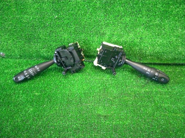 タント ABA-L350S ディマースイッチ カスタムRS X05 84140-B2020/84652-B2010拍卖