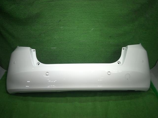 フィット DBA-GE6 RバンパーASSY G NH578 71501-TF0-G00ZF拍卖