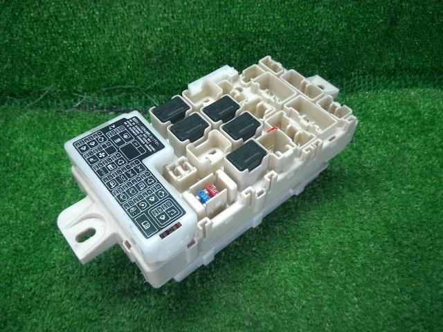 デイズルークス DBA-B21A ヒューズボックス X CWN拍卖