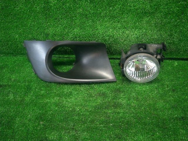 レガシィ DBA-BR9 左フォグランプ 2.5I Lパッケージリミテッド 4WD E8H 84501-AG091拍卖