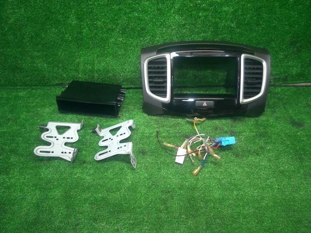 ソリオ DBA-MA15S その他 内装部品 Gリミテッド ZJ3 オーディオパネル拍卖