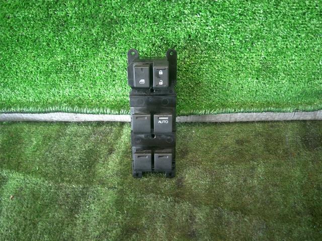 N-BOX DBA-JF3 パワーウインドウスイッチ G Lホンダセンシング NH875P 35750-TTA-J01 600506拍卖