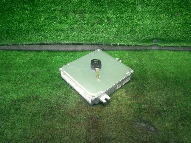 エアウェイブ DBA-GJ1 エンジンコンピューター ST NH642M 600239拍卖