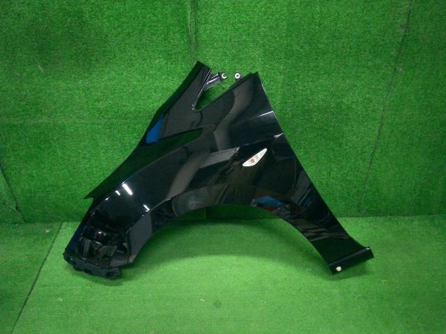 プレマシー DBA-CWEFW 左Fフェンダー 20S プレステージスタイル A3F 600081拍卖