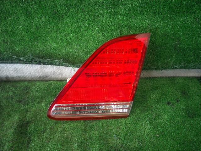 クラウン CBA-GRS182 Rフィニッシャーパネル ロイヤルサルーン 1F3 81580-30170 600672拍卖