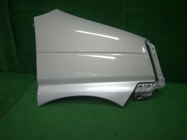 レジアス GF-RCH41W 右Fフェンダー V 8人 2FZ 53811-26040 600663拍卖
