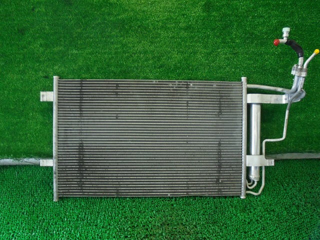 アクセラ DBA-BL5FW コンデンサー 15C 025400拍卖