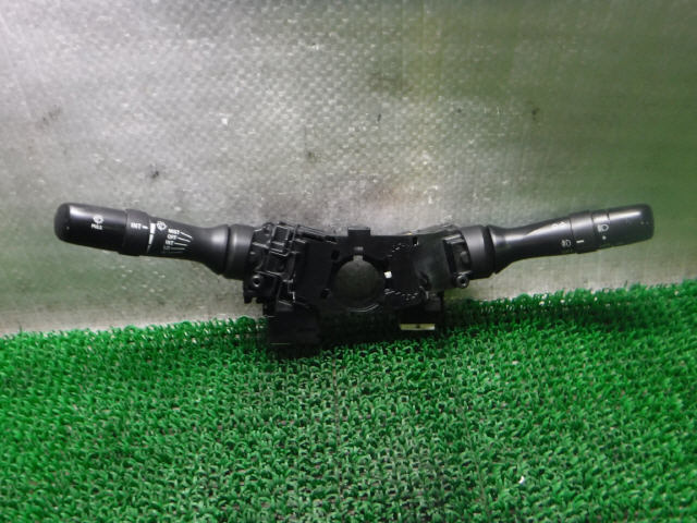 クラウン DBA-GRS180 ディマースイッチ ロイヤル 84140-30300 022678拍卖