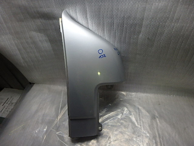 サンバー GD-TV2 右Fフェンダー ディアス 821 プラチナシルバーメタリック 53160-TC000 021259拍卖