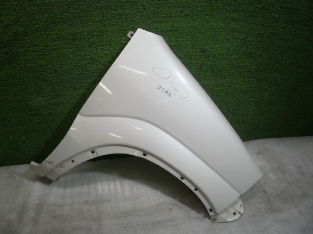 ラピュタ GF-HP11S 右Fフェンダー X POPPER Z7T パールホワイト 1A00-52-211 021543拍卖