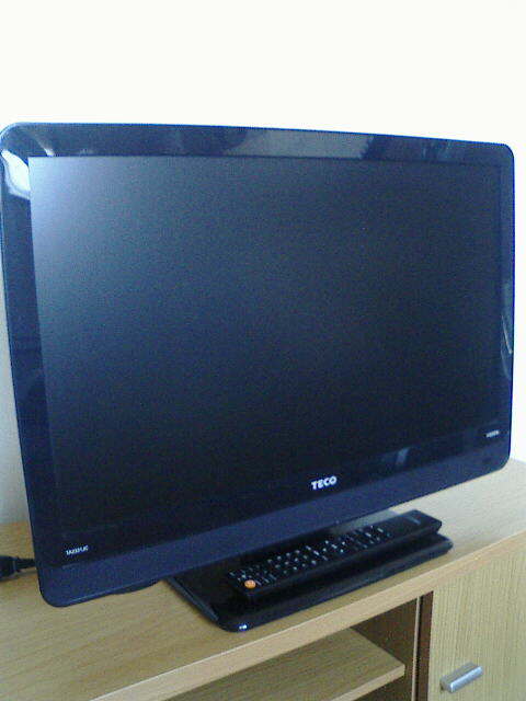【岐阜県 手渡し限定】23V型液晶テレビ 地上波・BS・CS対応拍卖