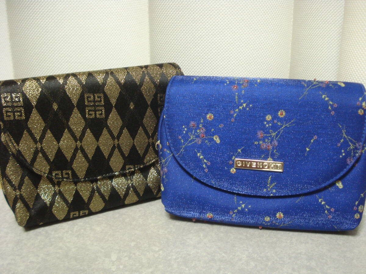 ☆ ジバンシィ ポーチ 2点☆ 青 ブルー 花柄 ゴールド 黒 ミラー付き 鏡 ジバンシー拍卖